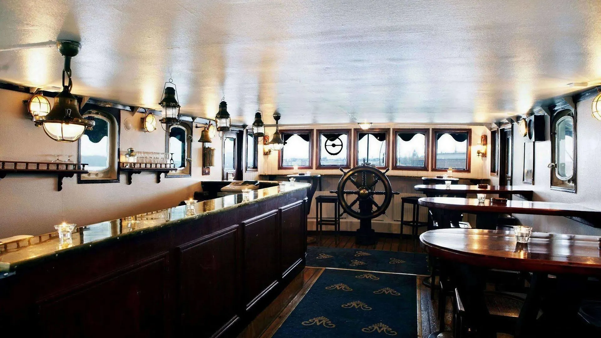 Maelardrottningen Yacht Hotel Stockholm 3*,  Sweden